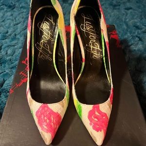 Lust for Life Kash White Multi Neon Snakeskin Pumps Size - 8